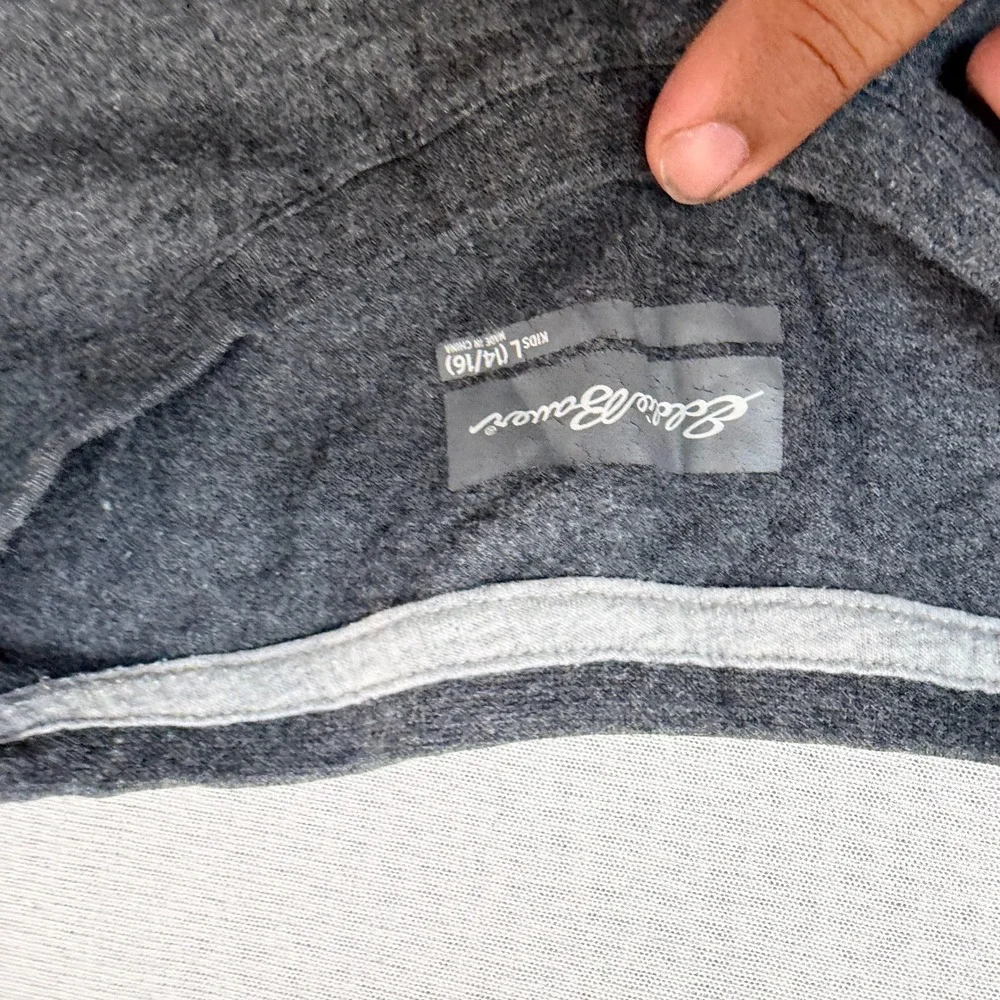 Eddie Bauer Graphic Tee Kids Large 14/16 Grey Excellent Lead The Pack Wolf